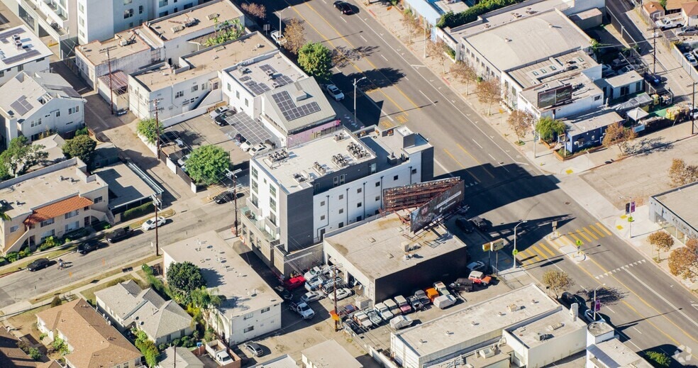 More Photos Of 11588-11590 W Pico Blvd, Los Angeles Apartments For Lease