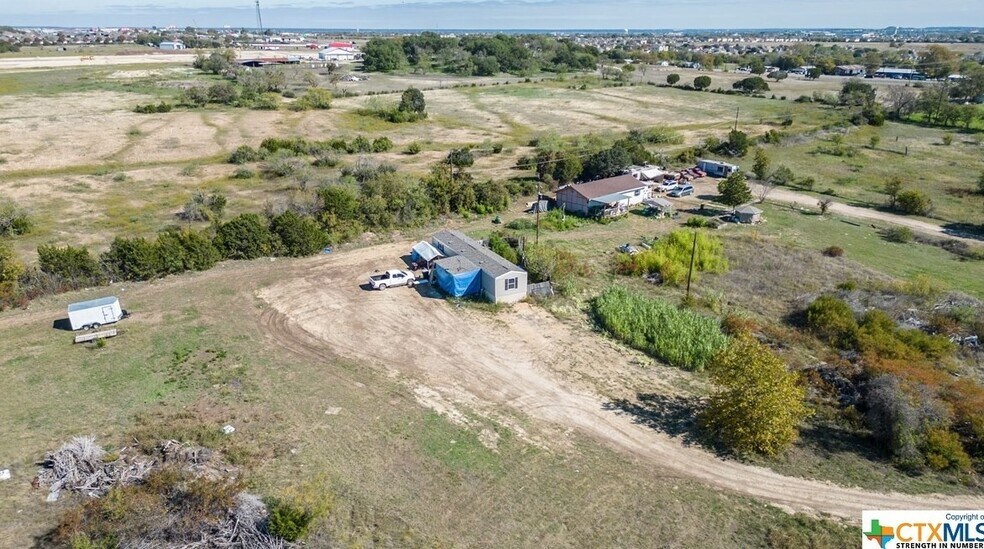 More Photos Of 6111 & 6301 S Fort Hood St, Killeen Office For Sale