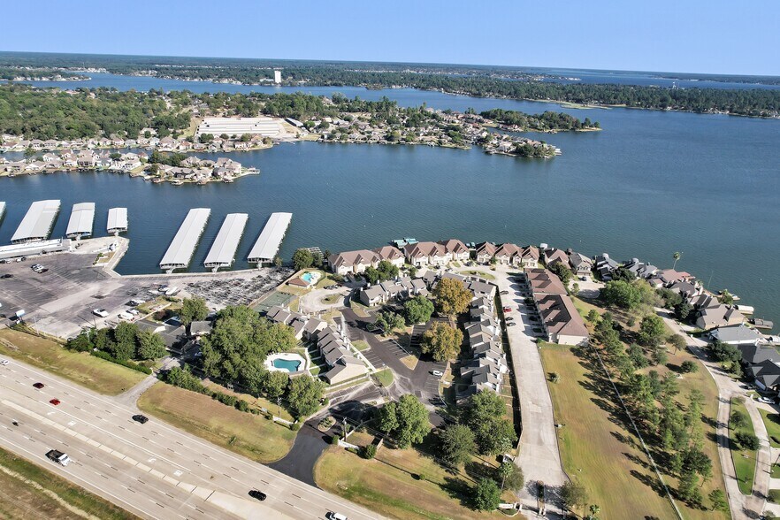 More Photos Of 17578 Highway 105, Montgomery Hotel For Sale