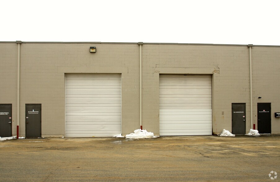 More Photos Of 40 Lowell Rd, Salem Light Distribution For Lease