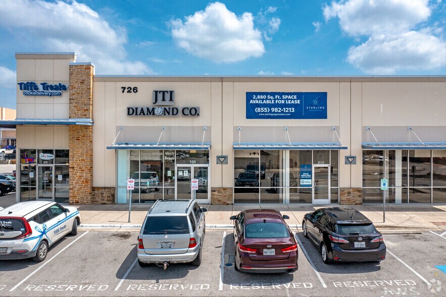 More Photos Of NW Loop 410 @ Blanco Rd, San Antonio Unknown For Lease