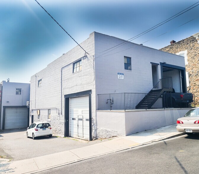 Primary Photo Of 58 Townsend St, Port Chester Warehouse For Lease