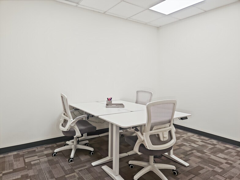 More Photos Of 21 Rancho Camino Dr, Pomona Coworking Space