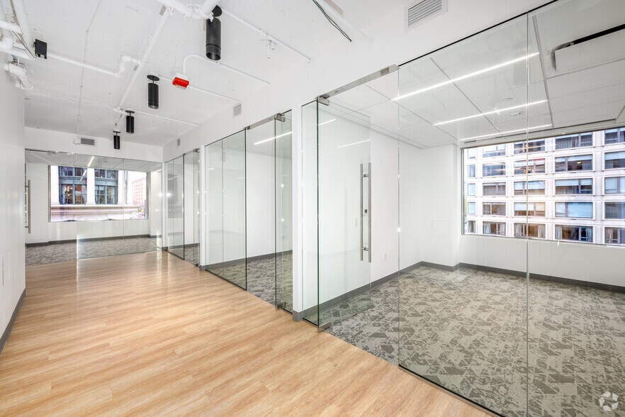 More Photos Of 1156 15th St NW, Washington Office For Lease