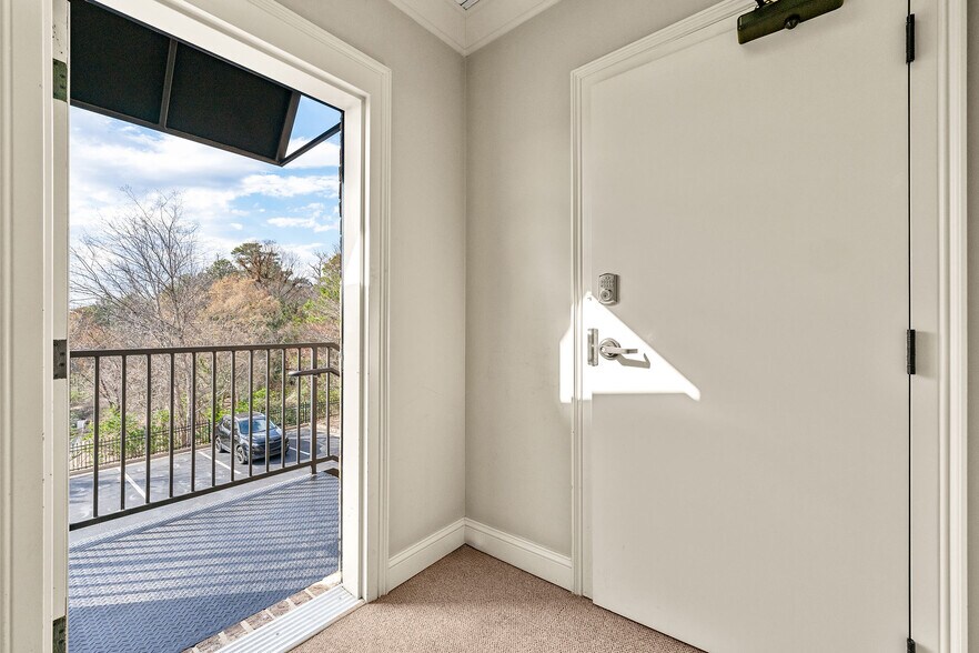 More Photos Of 3080 Highlands Pky, Smyrna Medical For Sale