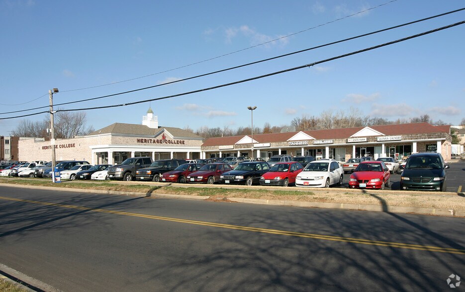 More Photos Of 534-618 E 99th St, Kansas City General Retail For Lease