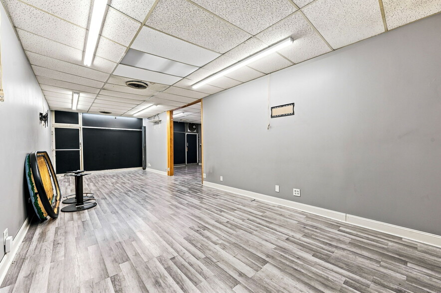 More Photos Of 7548 W Belmont Ave, Chicago Flex For Sale