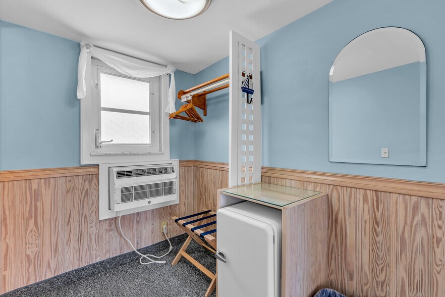 More Photos Of 1008 Ocean Ave, Point Pleasant Beach Hotel For Sale
