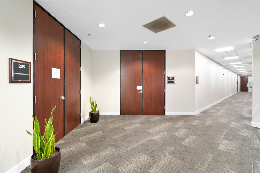 More Photos Of 1425 N McDowell Blvd, Petaluma Office For Sale