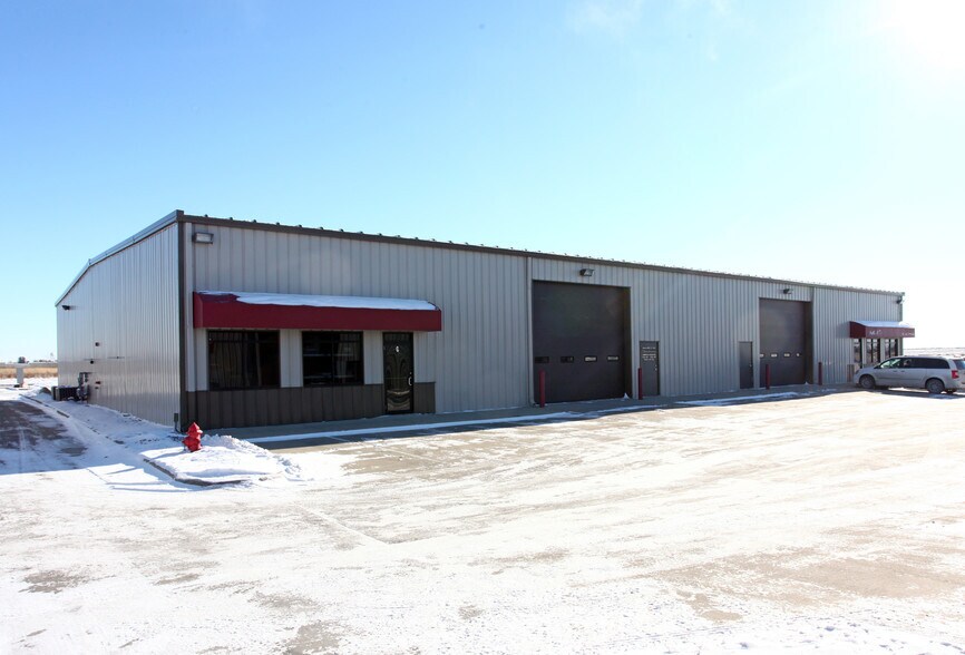 More Photos Of 3560 SW Brookside Dr, Grimes Flex For Lease