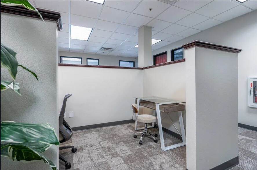 More Photos Of 2450 Saint Rose Pky, Henderson Office For Lease