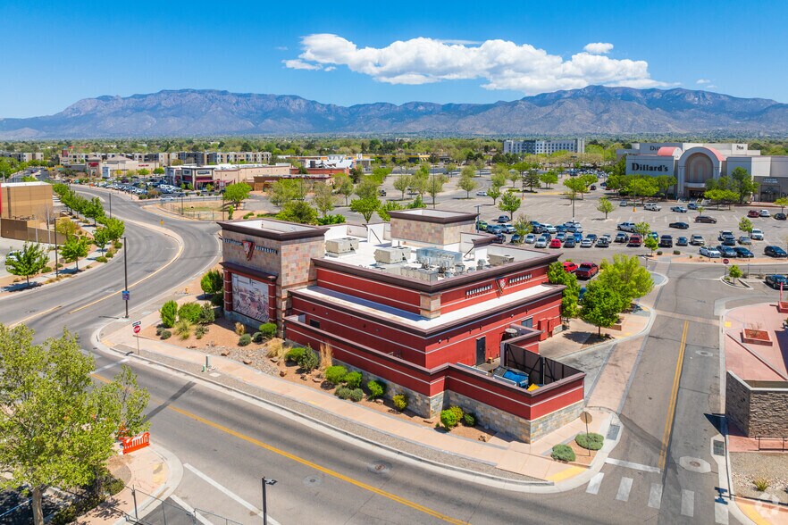 More Photos Of 2100 Louisiana Blvd NE, Albuquerque Restaurant For Sale