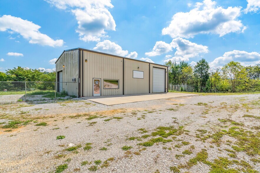 More Photos Of 3411 Decatur Hwy, Kingston Warehouse For Sale