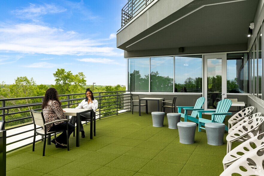 More Photos Of 2451 W Grapevine Mills Cir, Grapevine Coworking Space