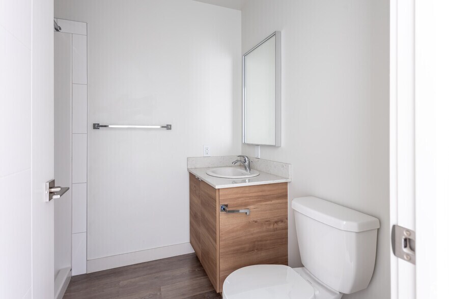 More Photos Of 11329 University Av NW, Edmonton Multifamily For Sale