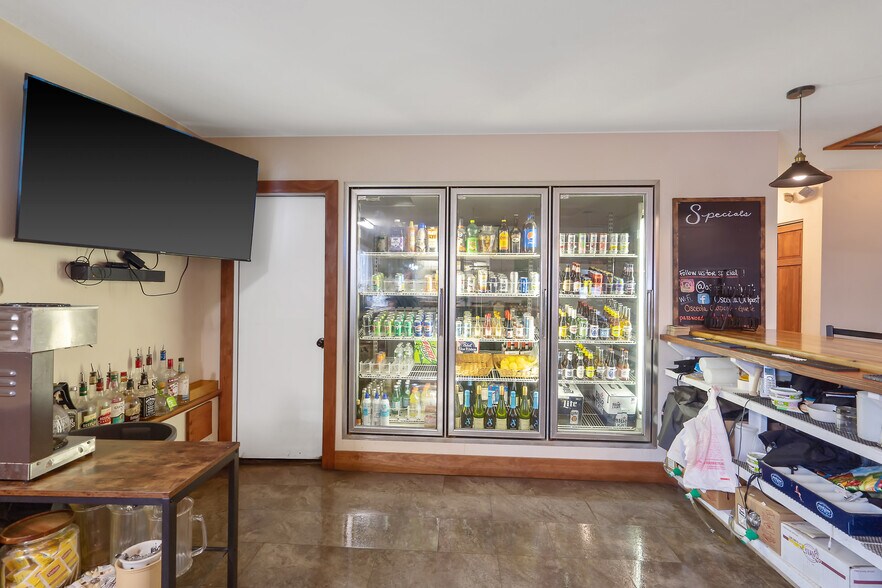 More Photos Of 2107 N Osceola Rd, Camden Service Station For Sale