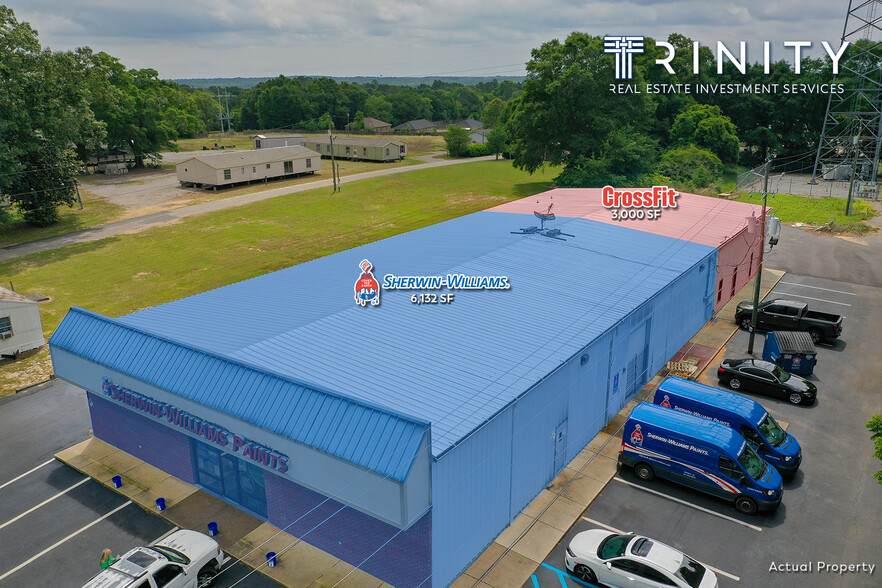 More Photos Of 6901 Moffett Rd, Mobile Showroom For Lease