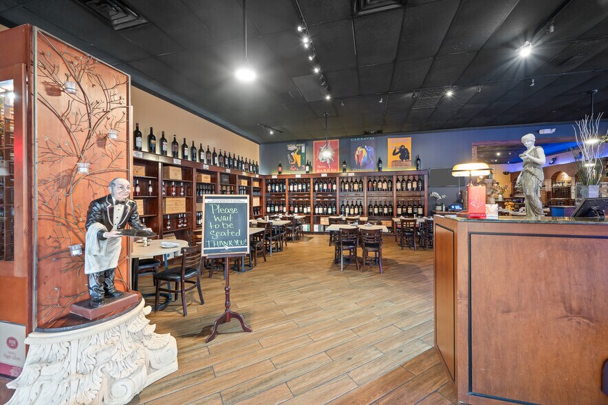 More Photos Of 500 N Shepherd Dr, Houston Land For Sale