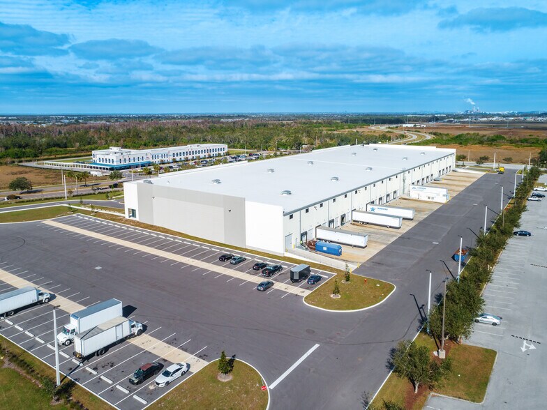 More Photos Of 3240 Clover Ridge Ave, Ruskin Unknown For Lease