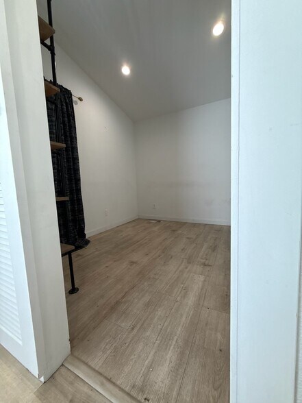 More Photos Of 356 N 100 W, Provo Office For Lease