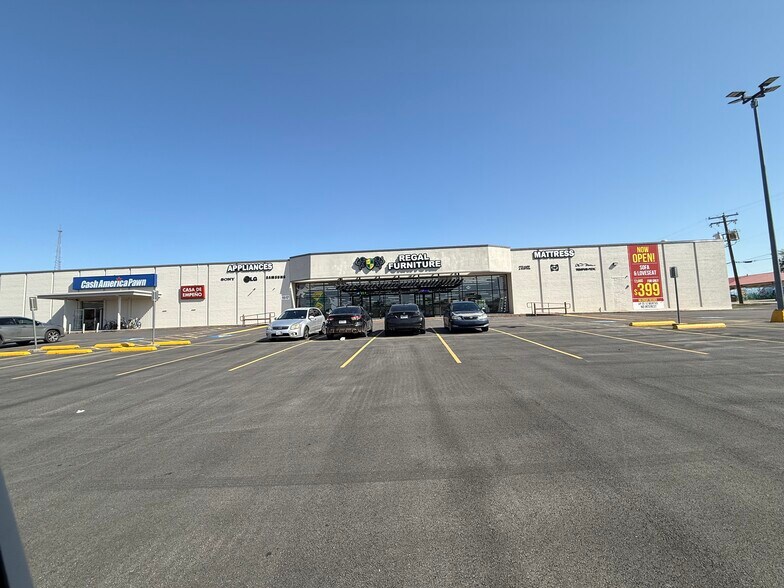 More Photos Of 1500 Blk E Abrams, Arlington Unknown For Lease