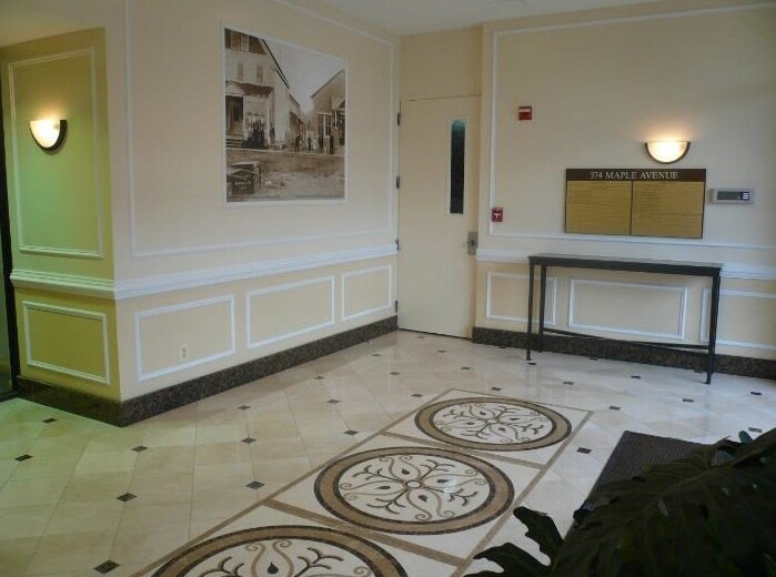 More Photos Of 374 Maple Ave E, Vienna Office For Lease