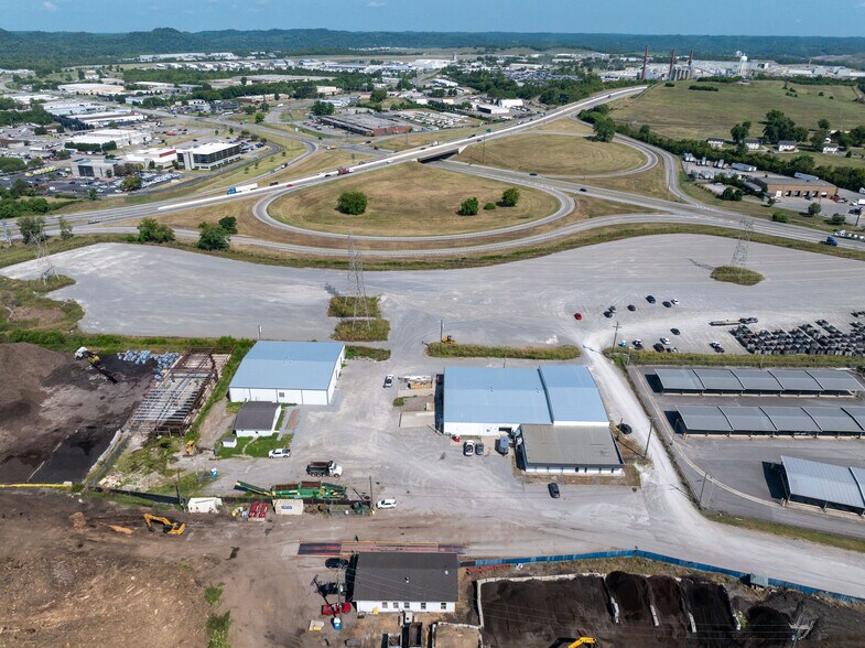 More Photos Of 6401 Centennial Blvd, Nashville Warehouse For Lease