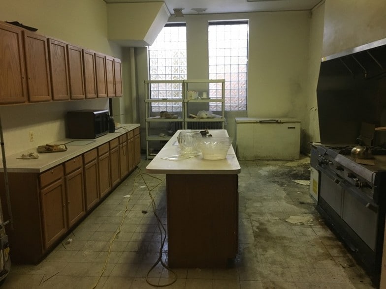 More Photos Of 15031 Dexter Ave, Detroit Religious Facility For Sale