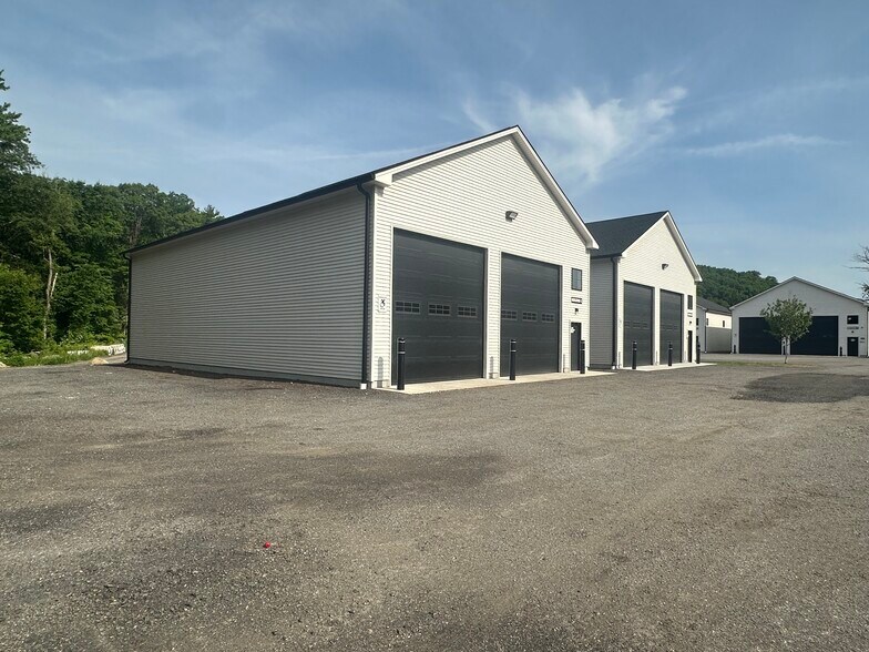 More Photos Of 169 Norwich Rd, Plainfield Warehouse For Sale