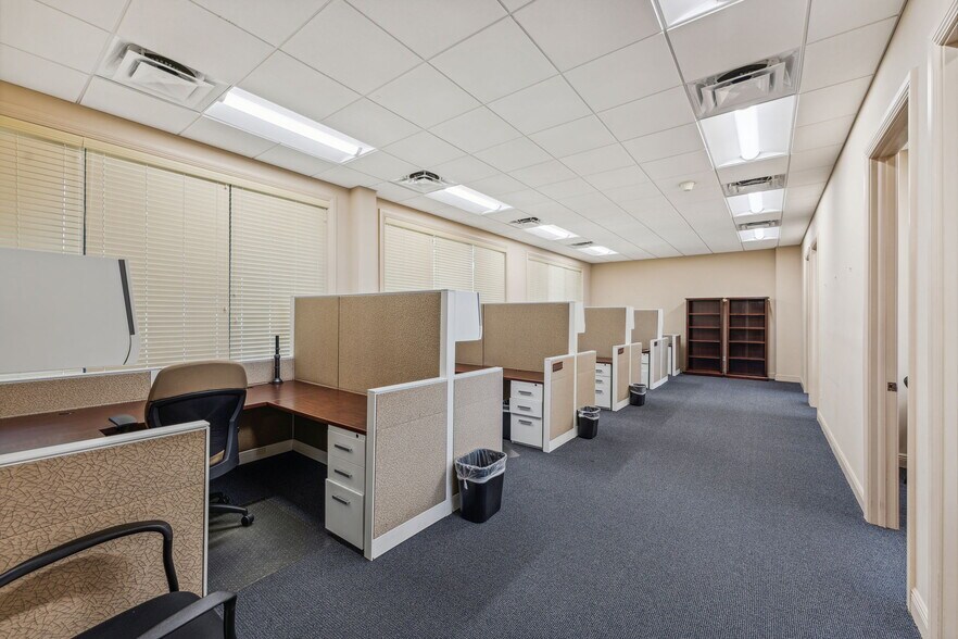 More Photos Of 3945 W Atlantic Ave, Delray Beach Office For Lease