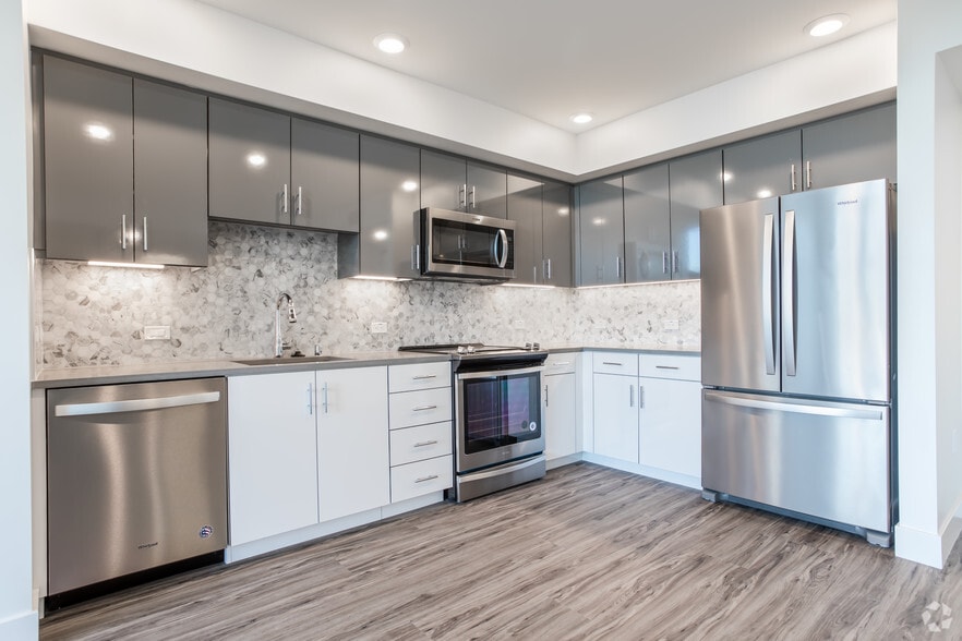 More Photos Of 1716 N Main St, Walnut Creek Apartments For Lease