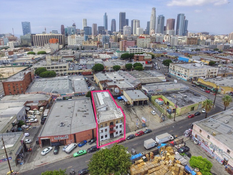 More Photos Of 825 S Crocker St, Los Angeles Apartments For Sale