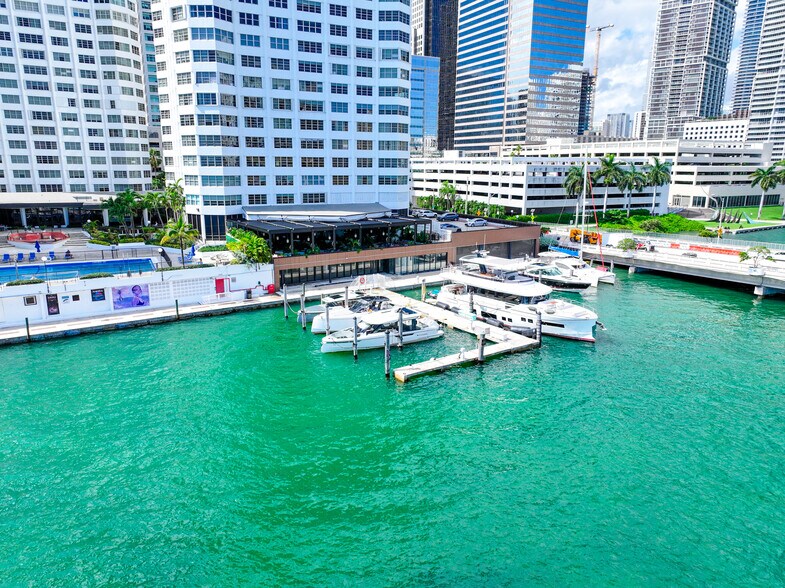 More Photos Of 801 Brickell Bay Dr, Miami Apartments For Sale
