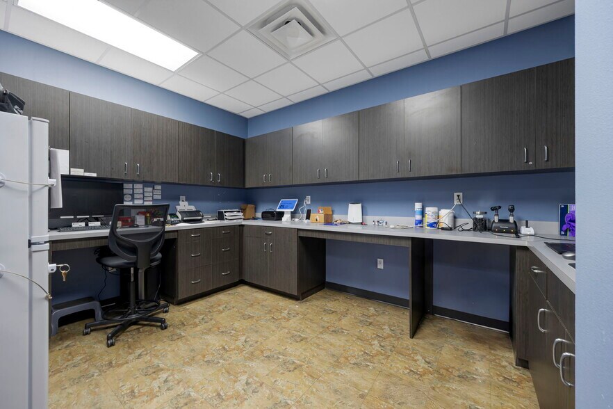 More Photos Of 23607 US HWY 27, Lake Wales Medical For Lease