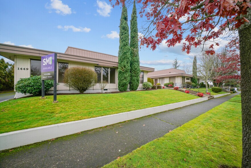 More Photos Of 1431-1449 Liberty St, Salem Office For Lease