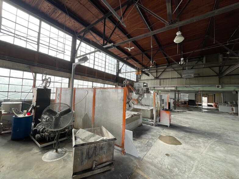 More Photos Of , Evansville Industrial For Sale
