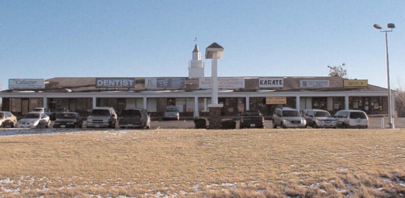 More Photos Of 2350-2430 Highway 94 South Outer Rd, Saint Charles Storefront For Lease