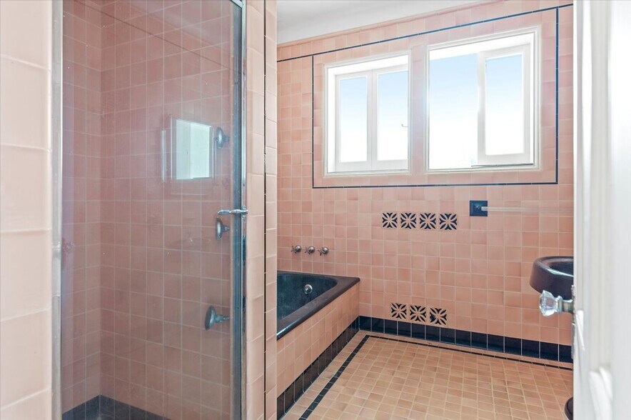 More Photos Of 2255 Ballston Ave, Saratoga Springs Restaurant For Sale