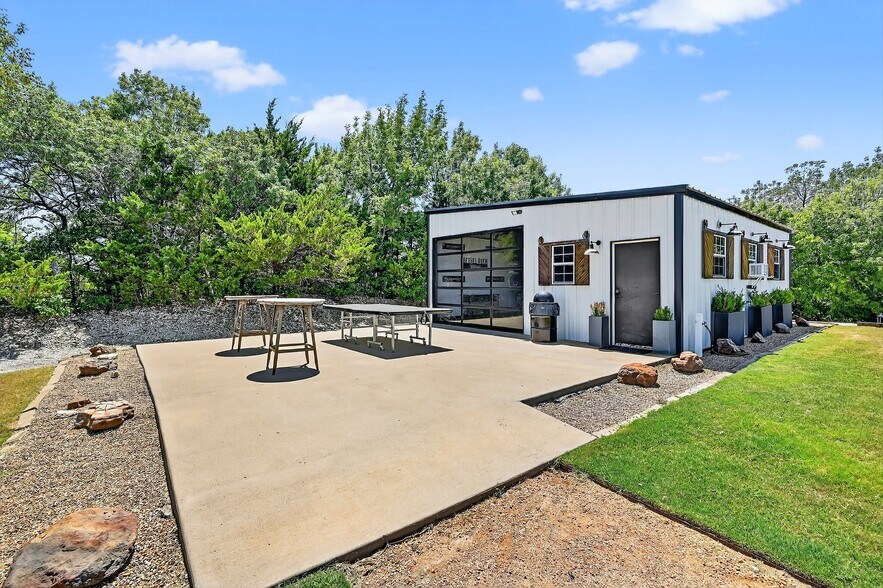 More Photos Of 5262 FM 896, Leonard Specialty For Sale