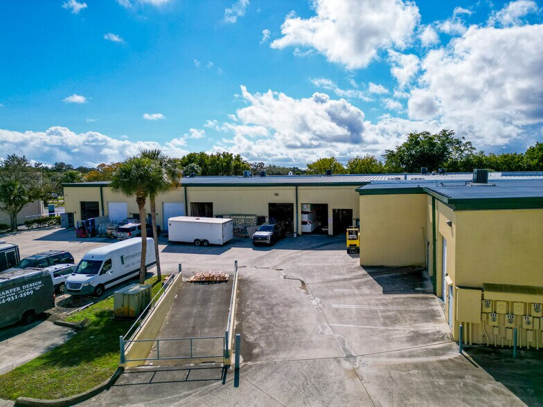 More Photos Of 1001 Jupiter Park Dr, Jupiter Flex For Lease