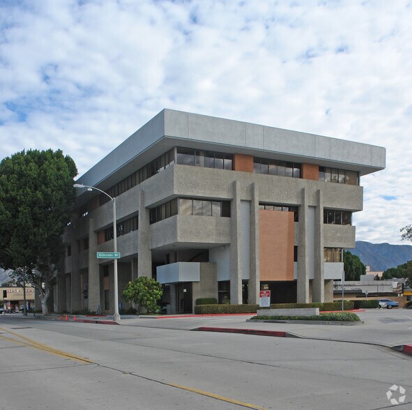 More Photos Of 2500 E Colorado Blvd, Pasadena Office For Sale
