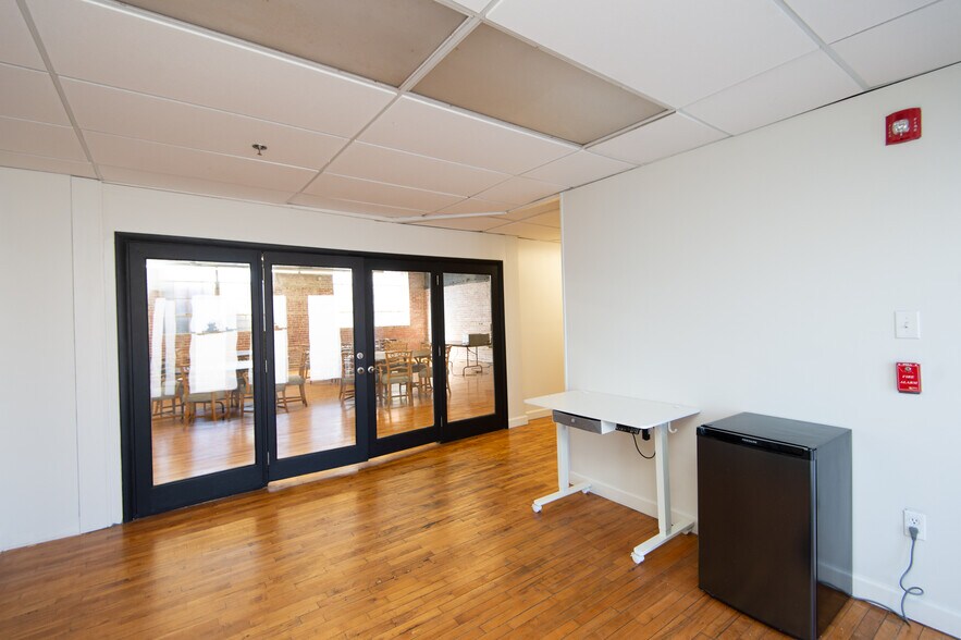 More Photos Of 612-616 Race St, Cambridge Apartments For Sale