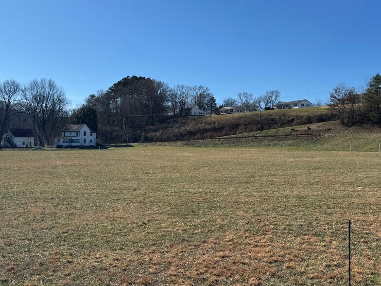 More Photos Of 226 Cherohala Skyway, Tellico Plains Land For Sale