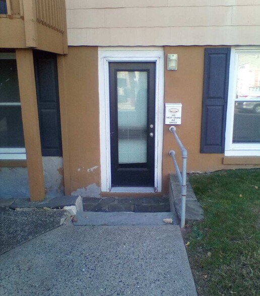 More Photos Of 488-492 W Grand Ave, Rahway Office Residential For Lease