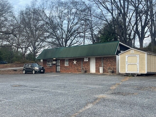 Primary Photo Of 11630 Asheville Hwy, Inman Freestanding For Sale