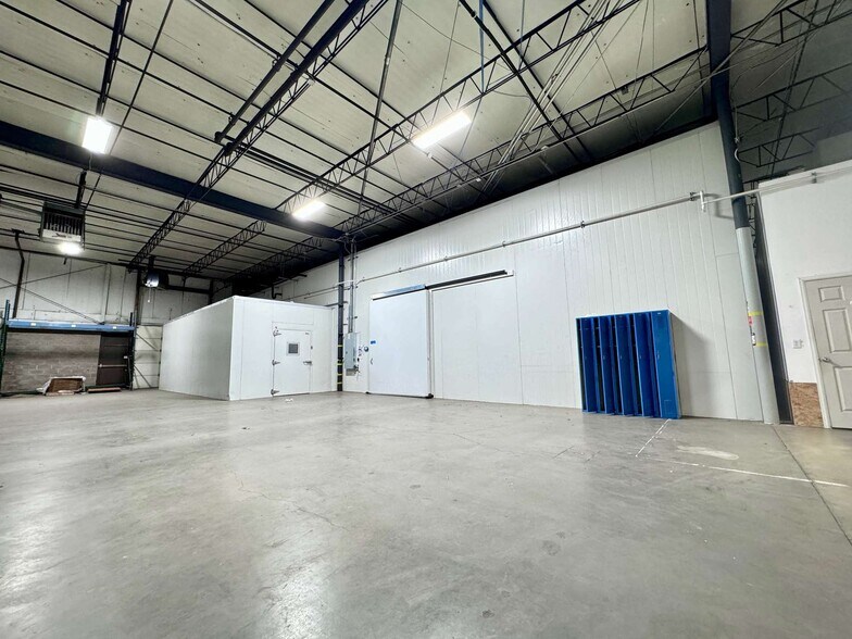 More Photos Of 3831-3841 Eudora Way, Denver Refrigeration Cold Storage For Lease
