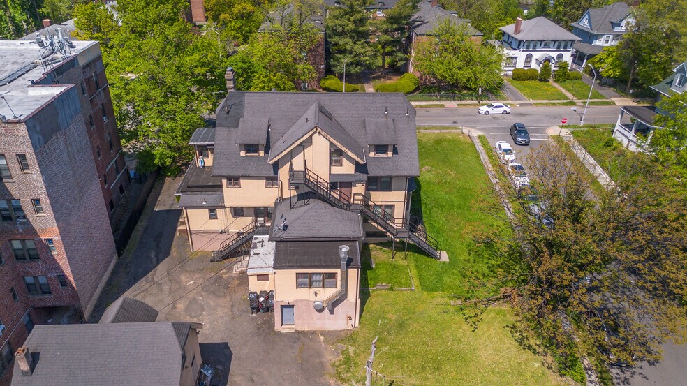 More Photos Of 146 S Munn Ave, East Orange Skilled Nursing Facility For Sale
