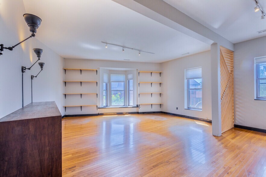 More Photos Of 408 N Euclid Ave, Saint Louis Office For Lease