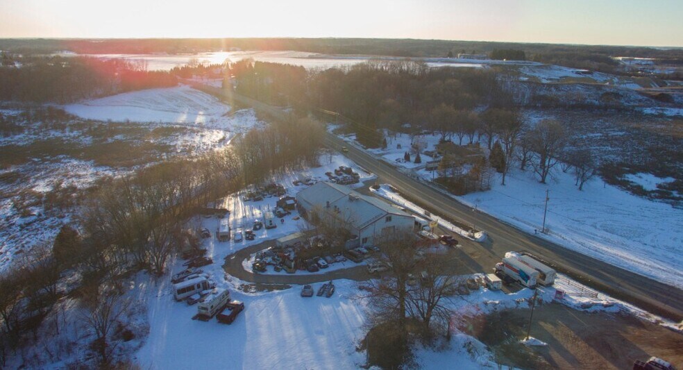 More Photos Of 8255 McHenry St, Burlington Manufacturing For Sale