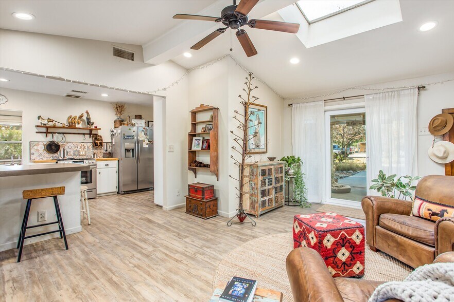 More Photos Of 11138 Laurel Ave, Bloomington Land For Sale